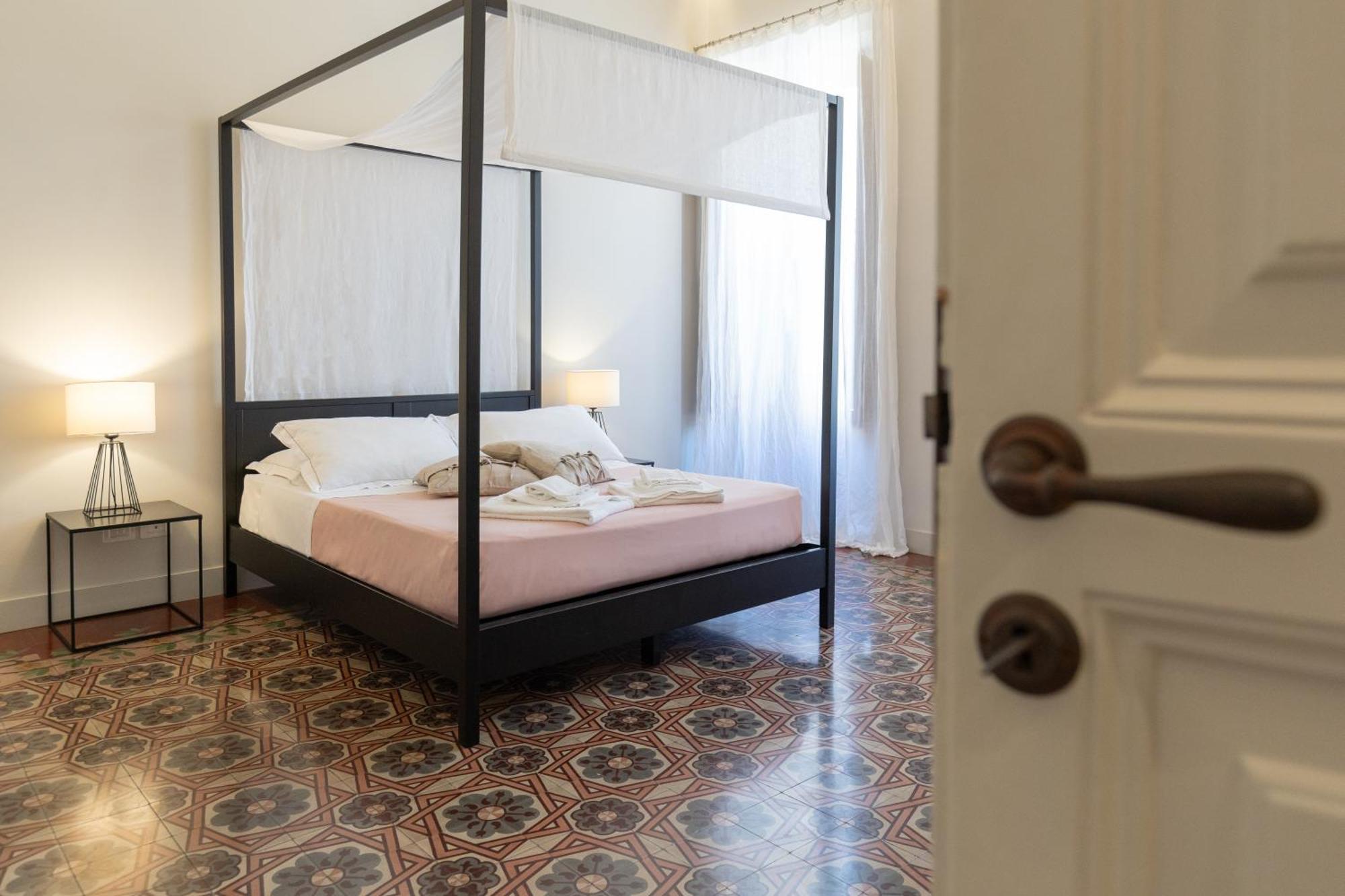 Mirone - Suite Apartments Catania Centro Kültér fotó