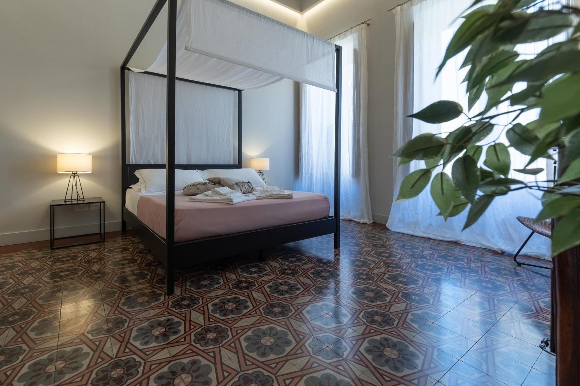 Mirone - Suite Apartments Catania Centro Kültér fotó